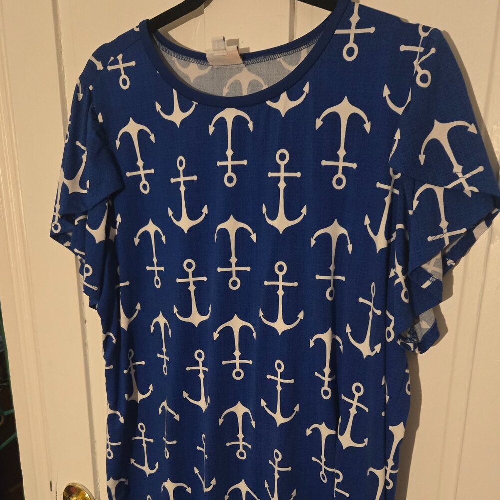 Lularoe Nauticsl Anchor short sleeve top